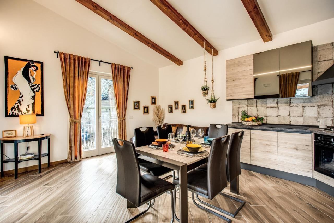 Chez Marie' - Modern Apartment In Countryside Sorrente Extérieur photo